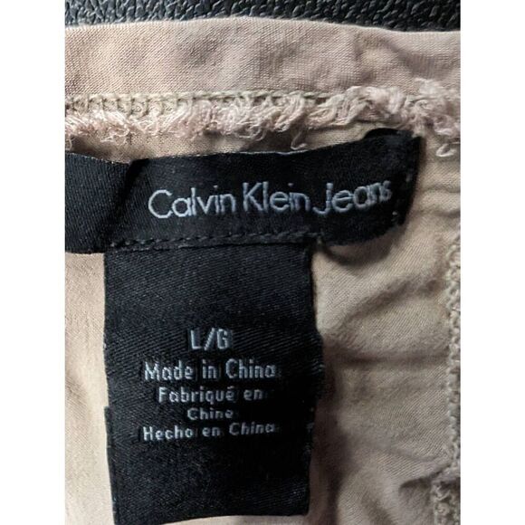 Calvin Klein Jeans Sleeveless Tan Shirt with Designs Women's Size Large - Picture 4 of 5